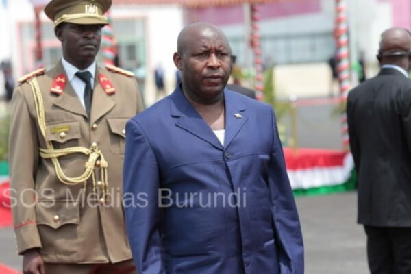 Crise-carburant : mensonges, incohérences, contradictions et délires s’entremêlent, qui et que croire ?