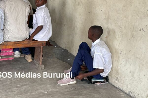 DRC: Back to school, an ordeal for displaced teachers and students The 2024-2025 school year began on September 2 in the vast Central African country.