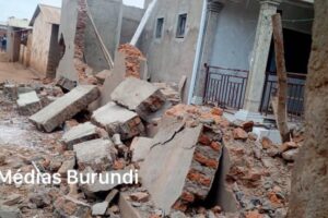 A refugees' house demolished by Malawian police searching for criminals in Dzaleka camp (SOS Médias Burundi)