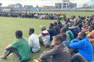 Des membres des FDLR et des FARDC arrêtés par les rebelles du M23 à Goma et présentés à la presse locale, le 10 mai 2025 © SOS Médias Burundi