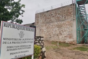 Une pancarte à l’entrée de la prison centrale de Bubanza