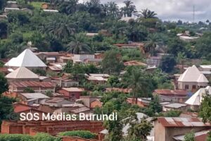 Une vue de la ville de Bubanza où des habitants dénoncent les exactions commises par les Imbonerakure, les membres de la ligue des jeunes du CNDD-FDD, le parti présidentiel © SOS Médias Burundi