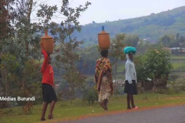 Bubanza : sans ambulance, des femmes enceintes parcourent des heures à moto au péril de leur vie