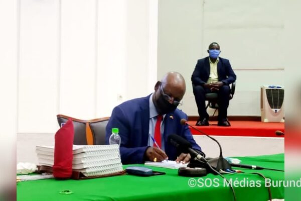 Dispossessed Burundians urged to refer cases to the CVR in their provinces